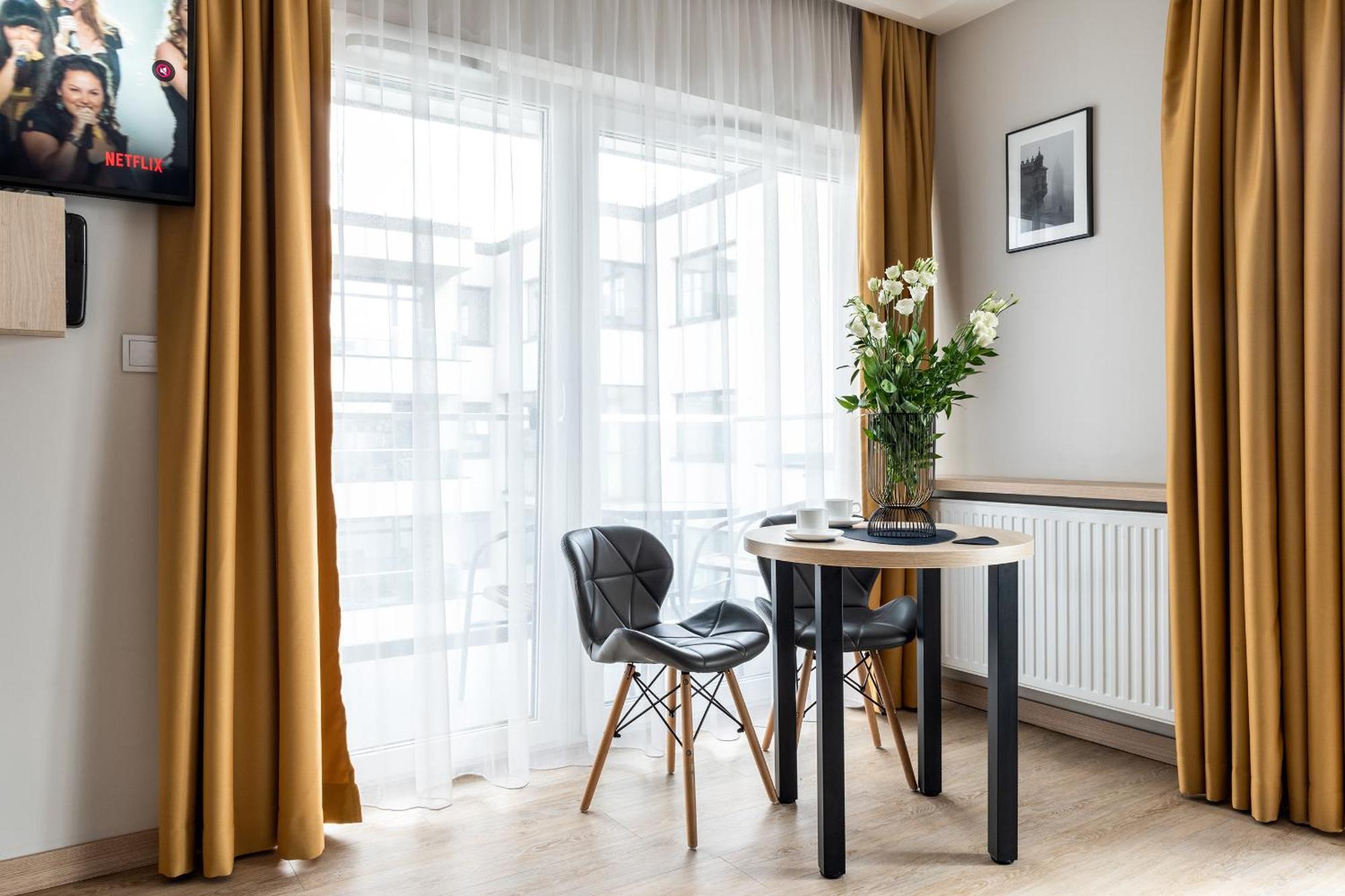 Inpoint Apartments G11 Near Old Town & Kazimierz District & Parking Option Kraków Pokój zdjęcie